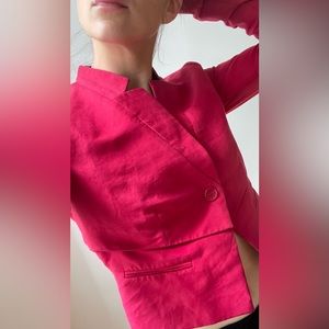 Cropped red BCBG blazer